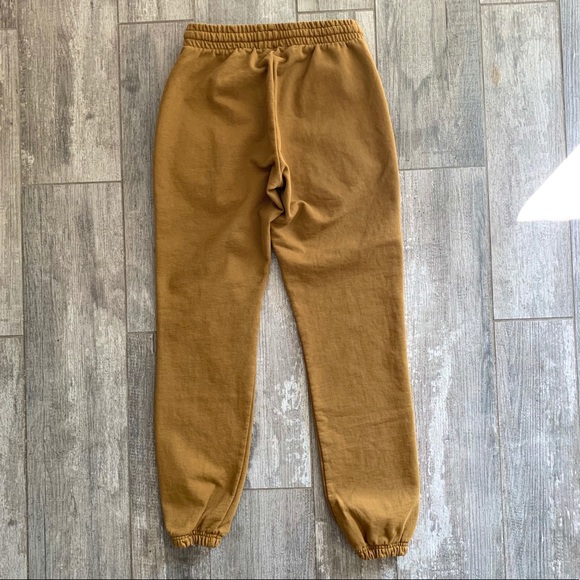 🔥🔥TALENTLESS - IM STAYING HOME SWEATPANTS🔥🔥 - Picture 7 of 8